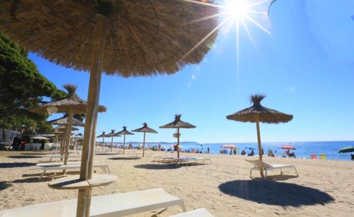 Vila Lydia Cambrils Eksteriør billede